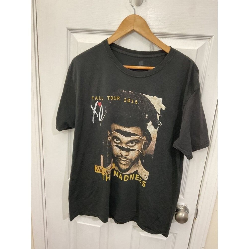The Weeknd Fall Tour 2015 Graphic T-Shirt